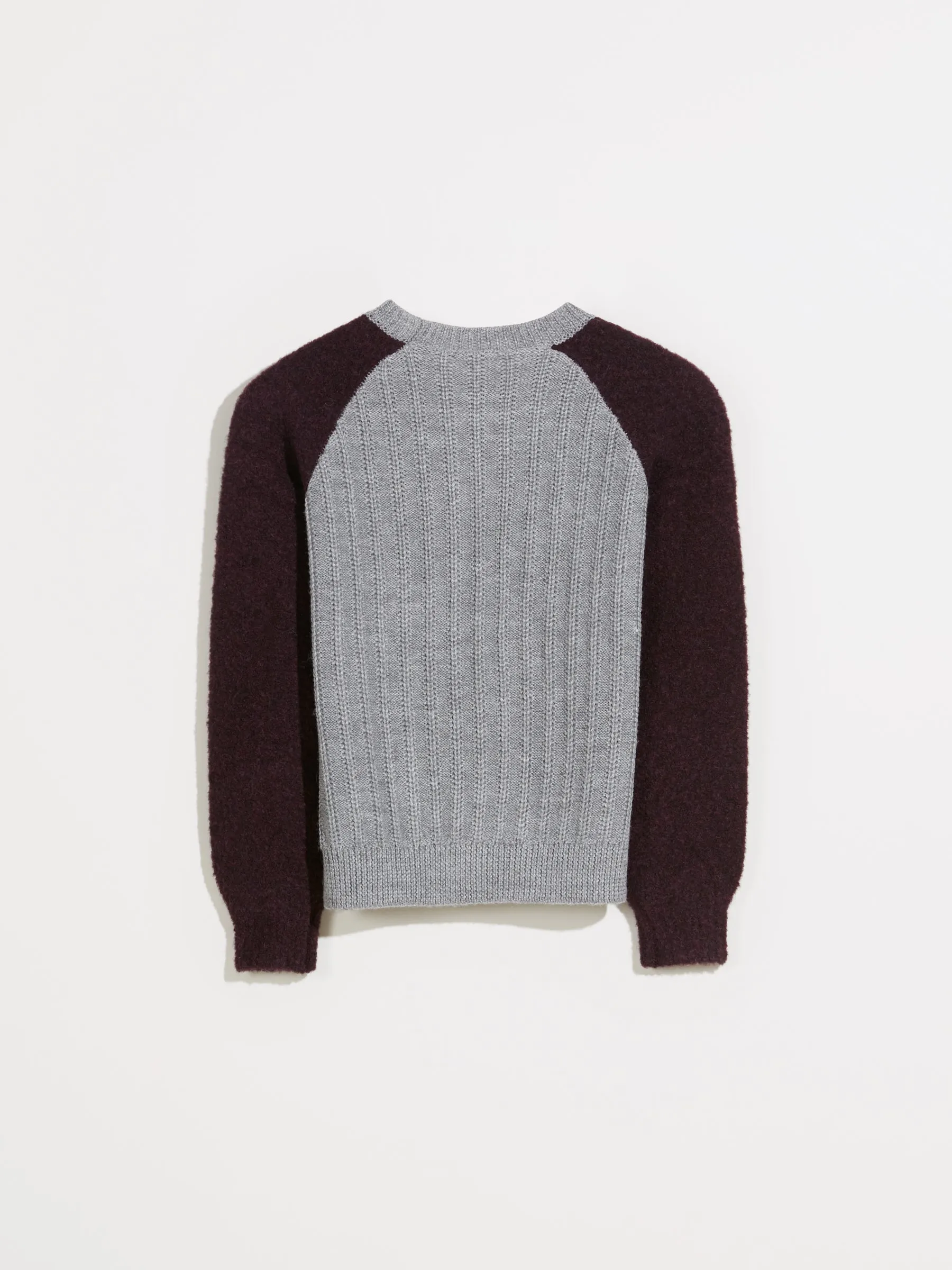 AECE SWEATER