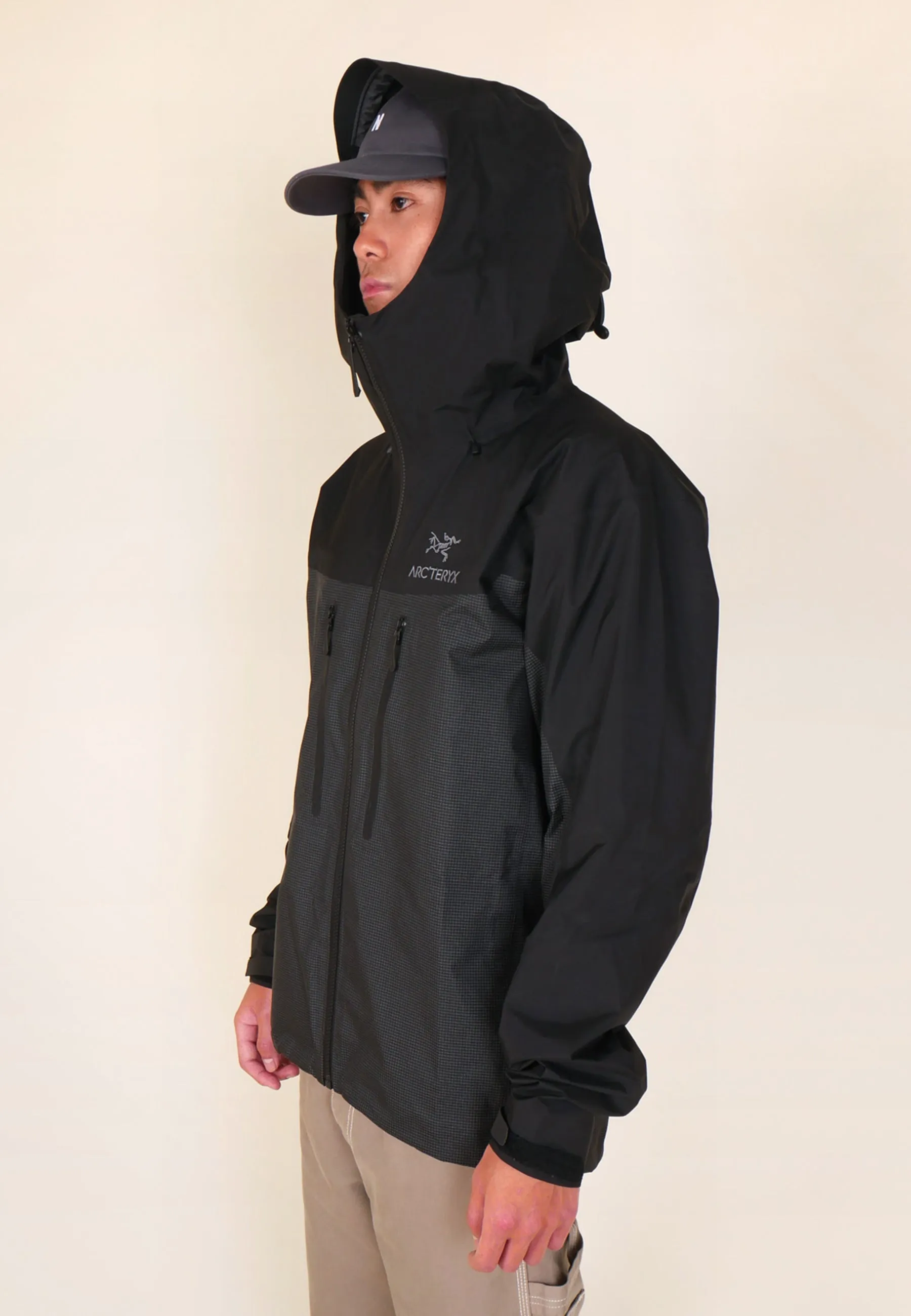 Alpha Jacket - Black