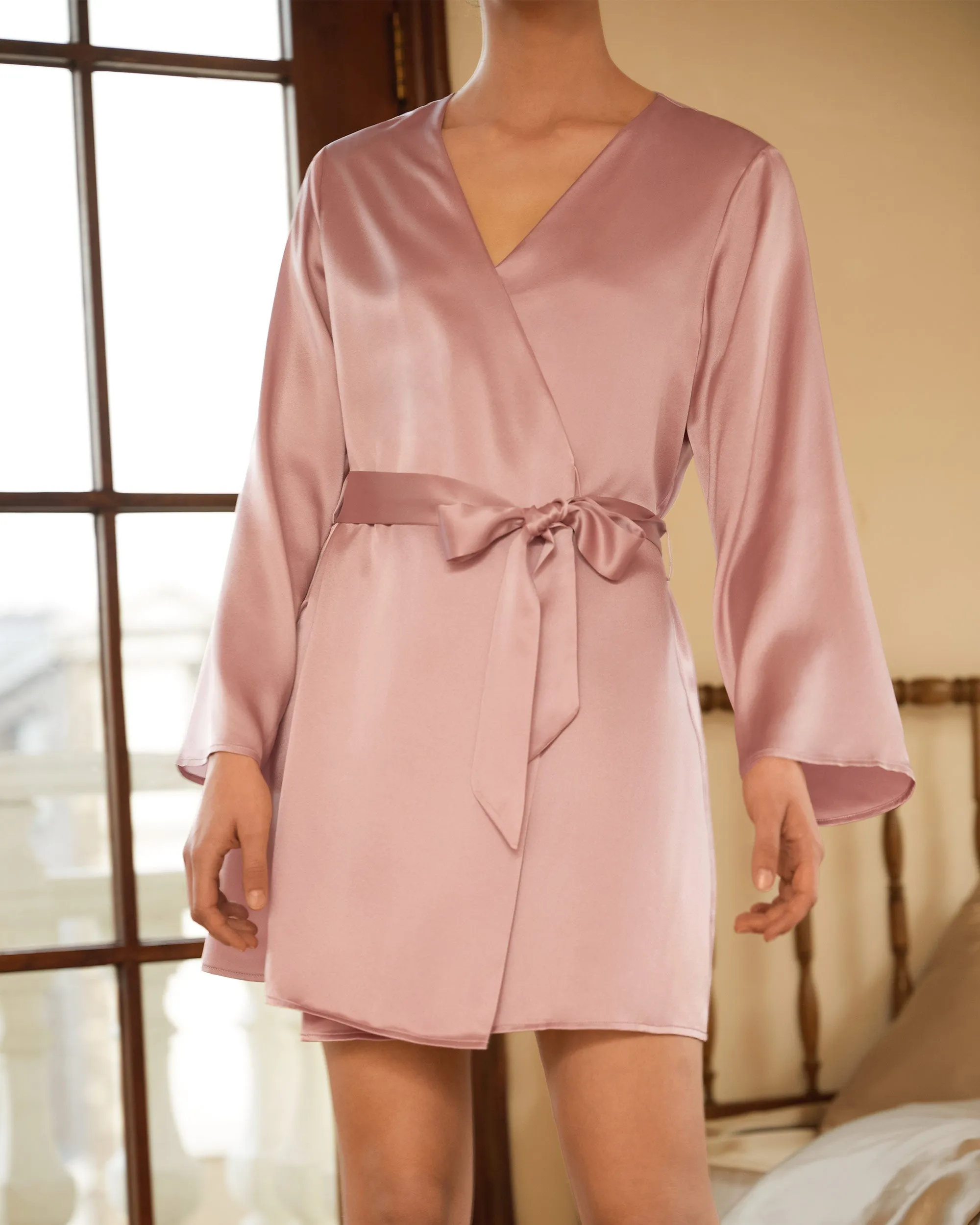 Clearance Loose Collarless Silk Robe