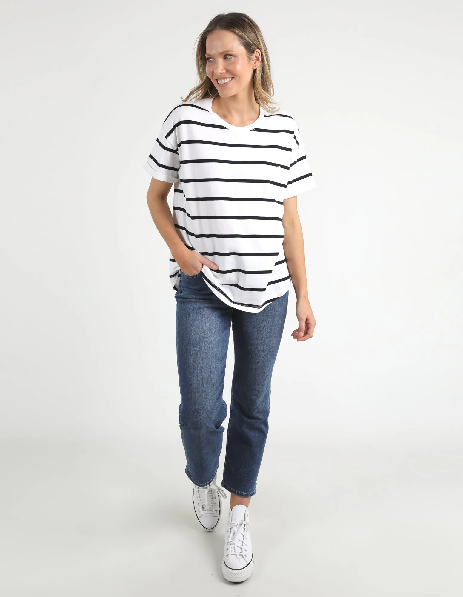 Halli Short Sleeve Tee Stripe White/Navy Stripe