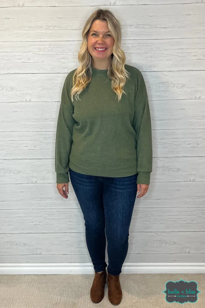 Hilary Pullover Sweater - Olive