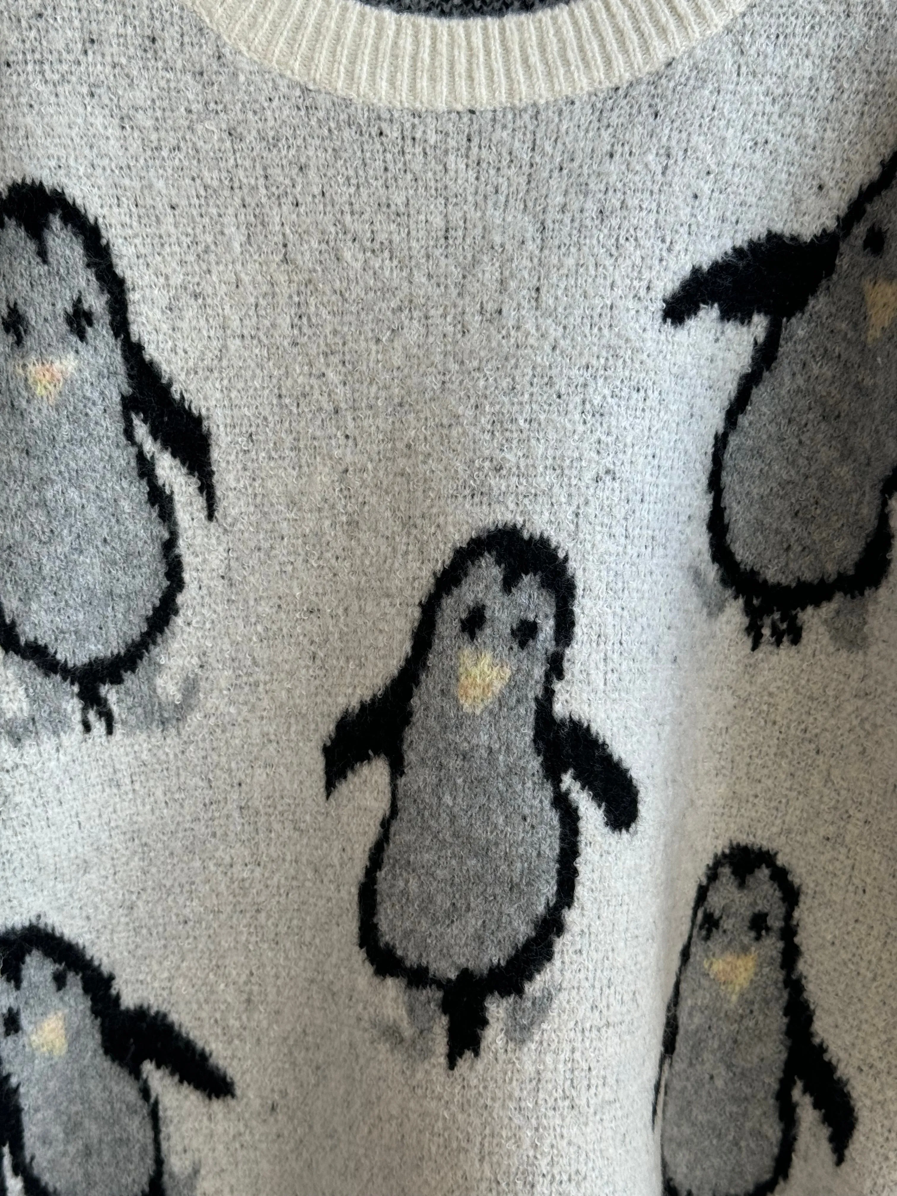 PENGUIN Sweater