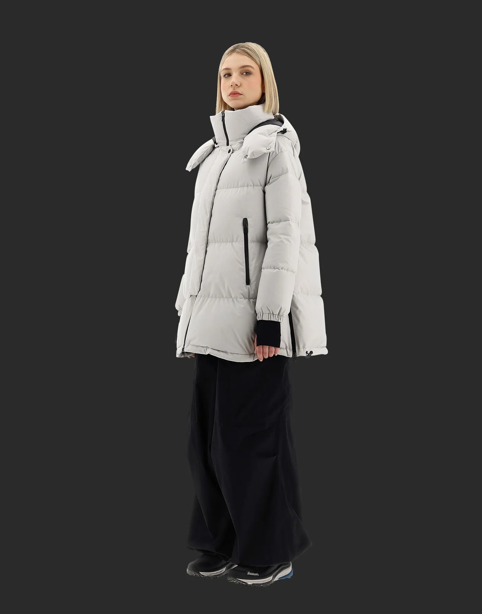 Sure! The optimized title for this product in English with modifiers could be: Chic PI128DL11106 Laminar Oversized Winter Coat