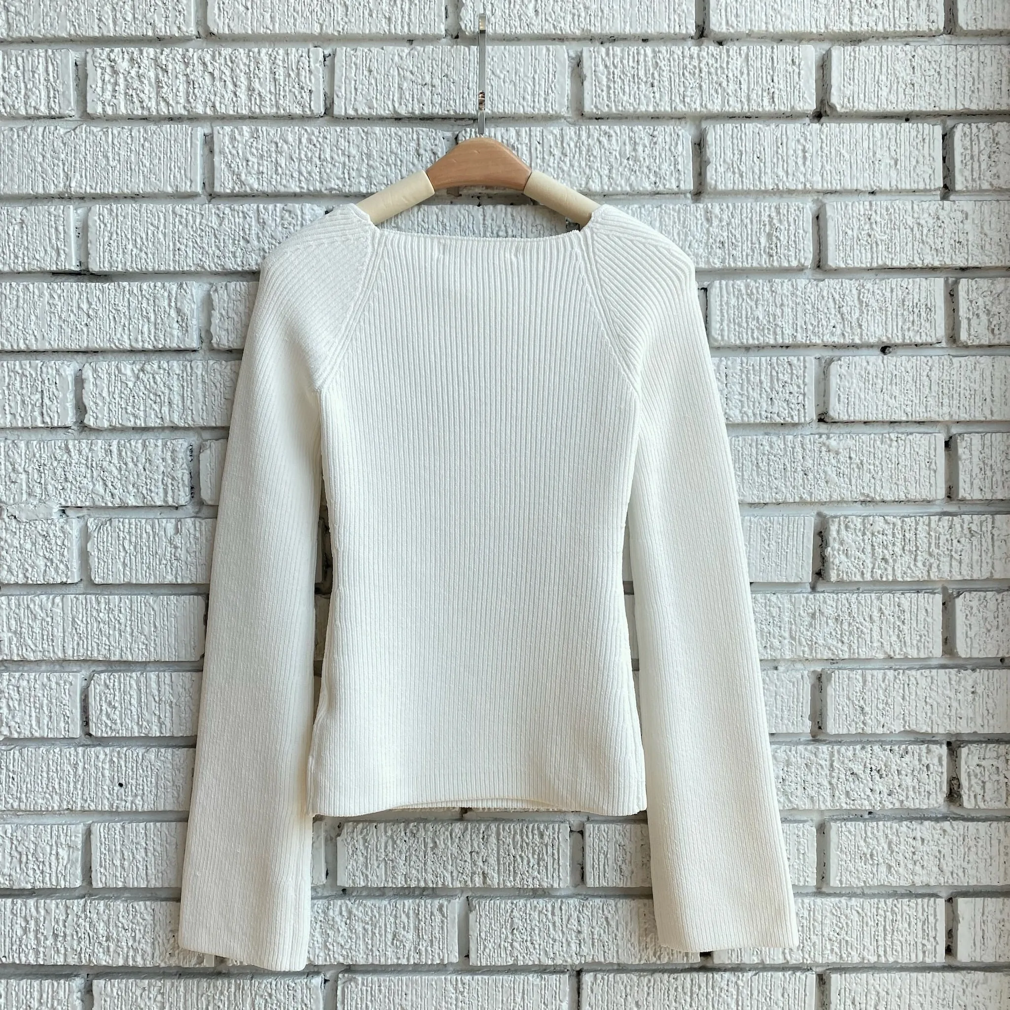 SWEETHEART Sweater